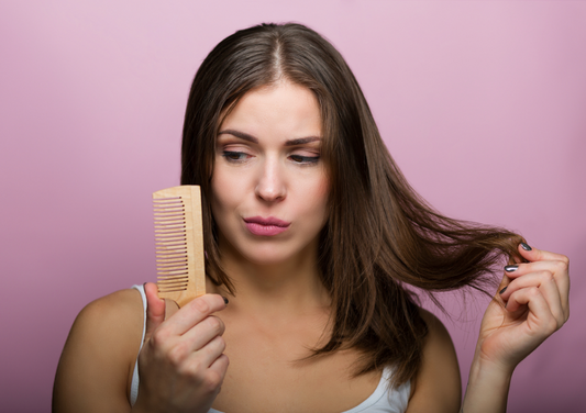 Addio ai capelli grassi per sempre. 5 Tips